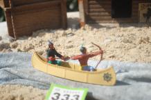 Timpo Toys G.333 Canoe with 2 Indians - beige