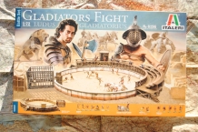 images/productimages/small/gladiators-fight-ludus-gladiatorius-italeri-6196-doos.jpg