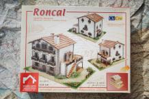 images/productimages/small/roncal-country-house-domus-kits-40956-doos.jpg