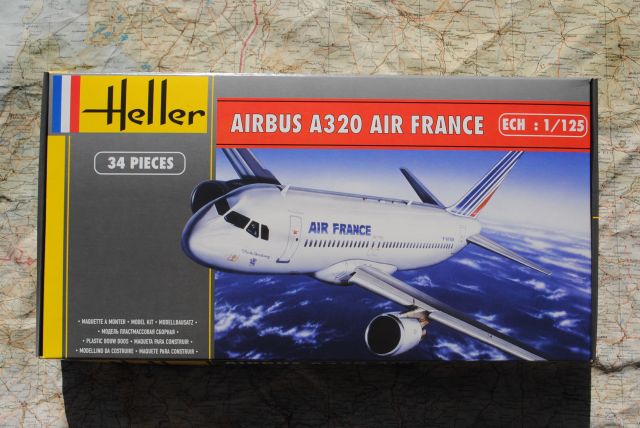 Heller 80448 AIRBUS A320 AIR FRANCE