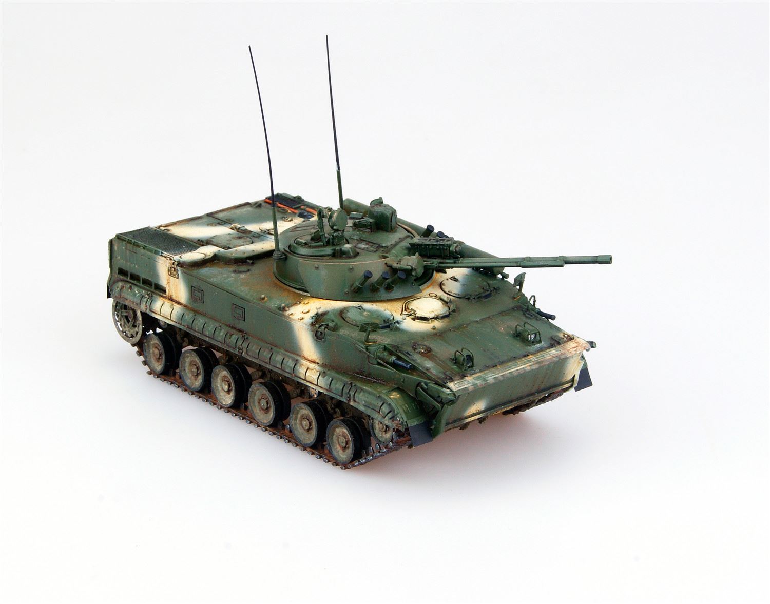 Modelcollect UA72035 BMP3 Infantry Fighting Vehicle Middle Ver