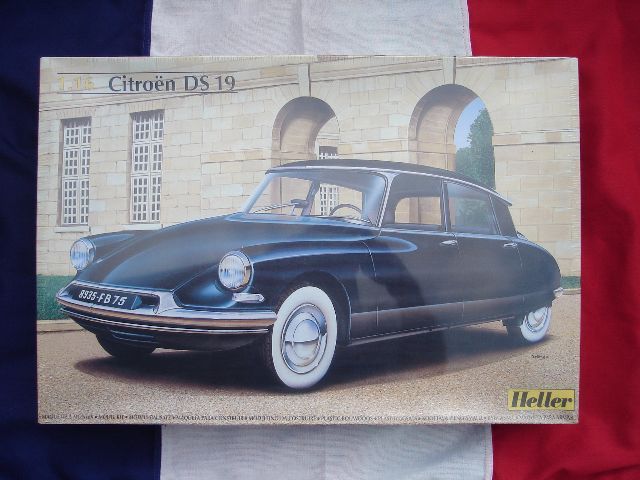 Heller 80796 Citroën DS 19 Cabriolet Heller 80796 Citroën DS 19 Cabriolet