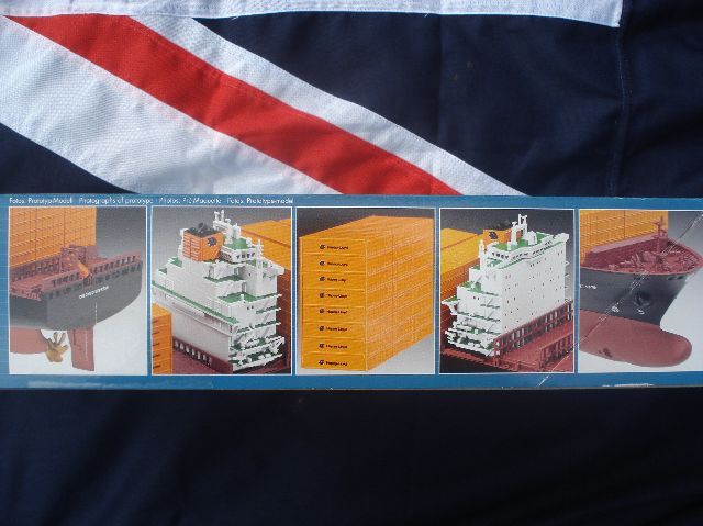 Container Ship Colombo Express - Revell - Rue des Maquettes Container Ship Colombo Express - Revell - Rue des Maquettes