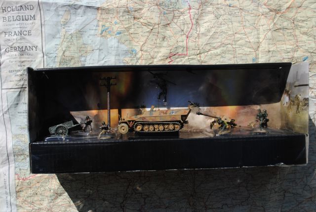 Forces Of Valor 1:72 – Sd.Kfz.251/1 Et Canon 75 – Battle Series – NEUF