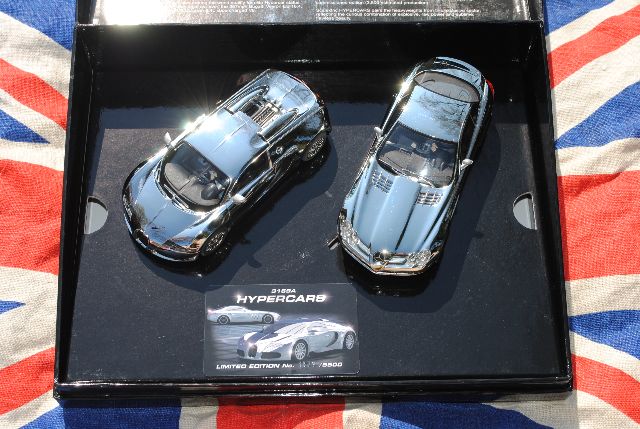 ScaleXtric C3169A HYPERCAERS Full Chromed Bugatti Veyron Mercedes-Benz S