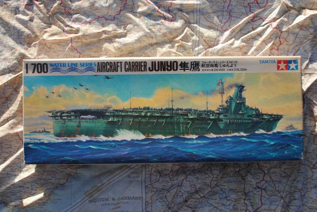 Tamiya 1/700 WWII Japanese Aircraft Carrier Junyo 