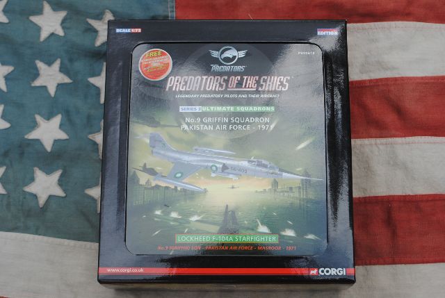 Corgi Aviation 1/72 Grumman Avenger MKI 2F - Édition Limitée 3110/3110 - Predators Of The Skies