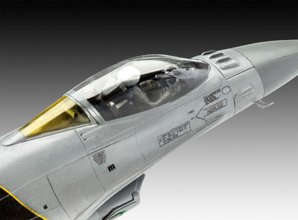 Revell 03905 Lockheed Martin F-16 MLU 100th Anniversary 1st Squadron Florennes