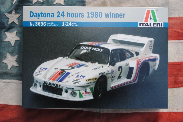 ITALERI 1:24 PORSCHE 935 Baby Nr 510003639 EUR 32,44 - DE