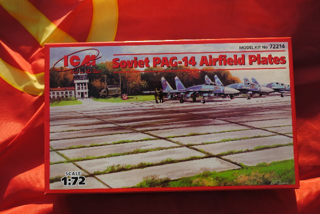 ICM Icm 72214 Sovet Pag-14 Airfield P. 