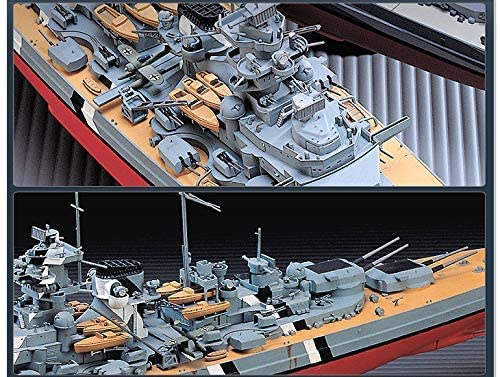 Academy 14109 Bismarck German Kriegsmarine Battleship