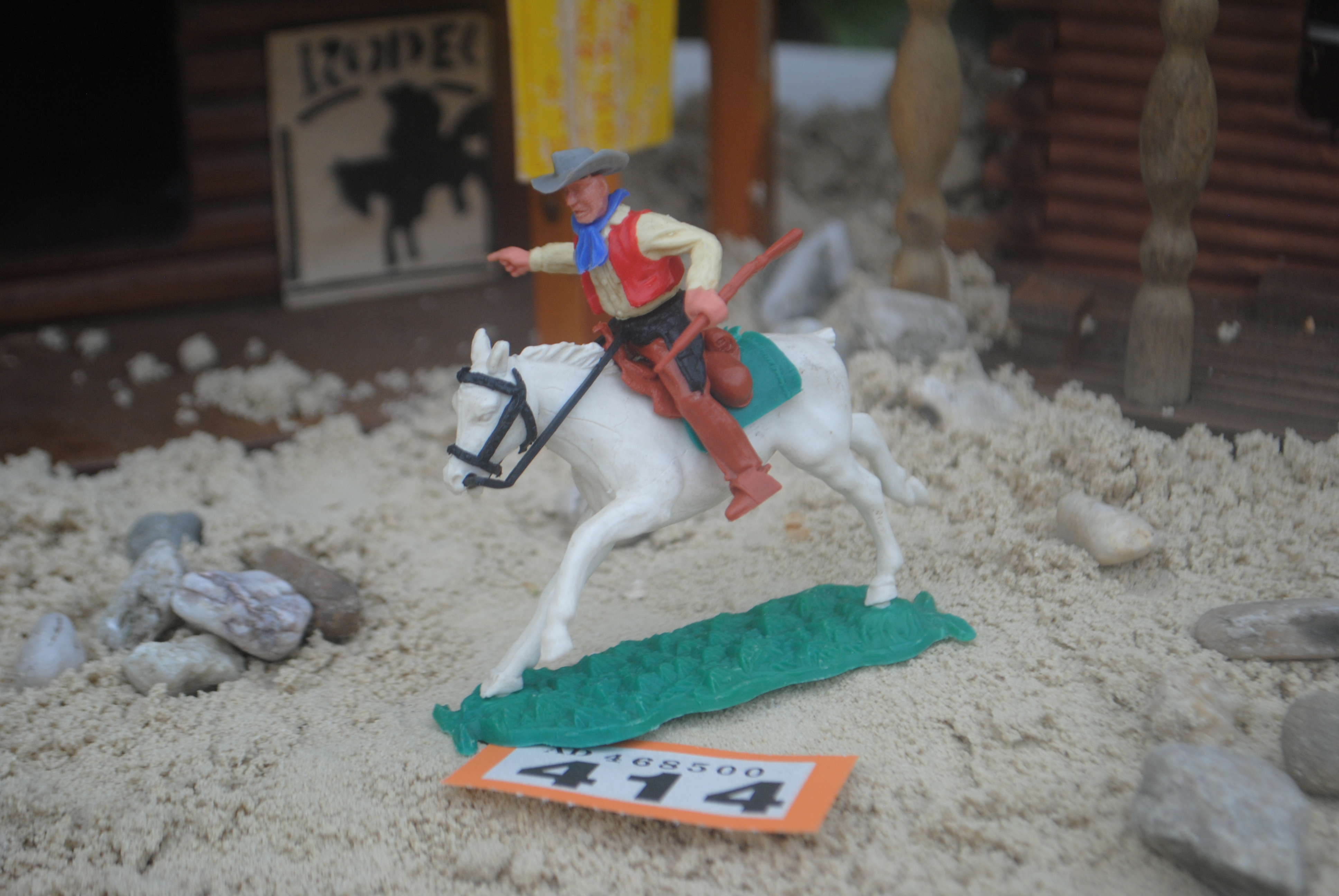 Timpo Toys O.414 Cowboy riding on horse 2nd version