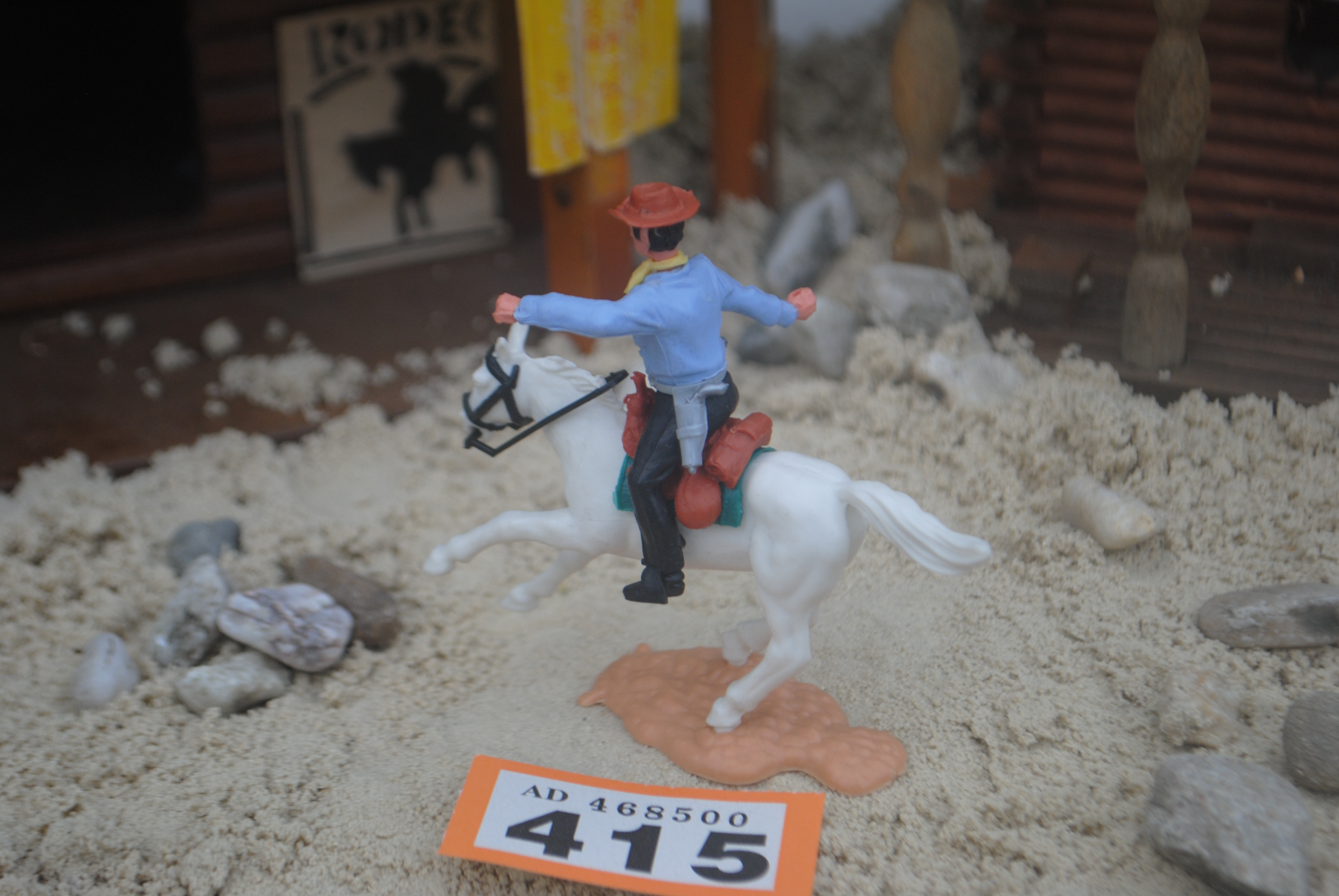 Timpo Toys O.415 Cowboy riding on horse 3rd version