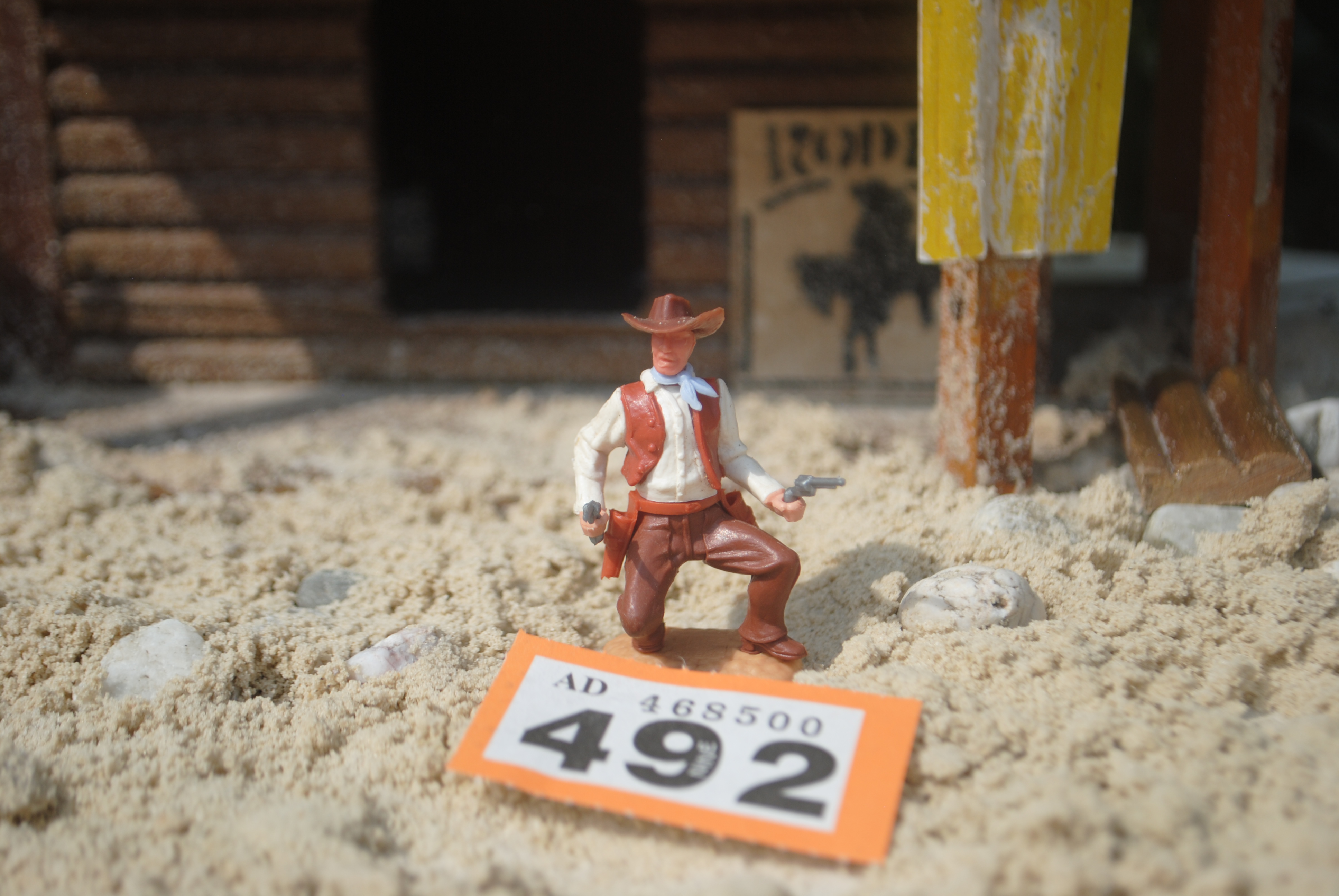 Timpo Toys O.492 Cowboy Standing 2nd version