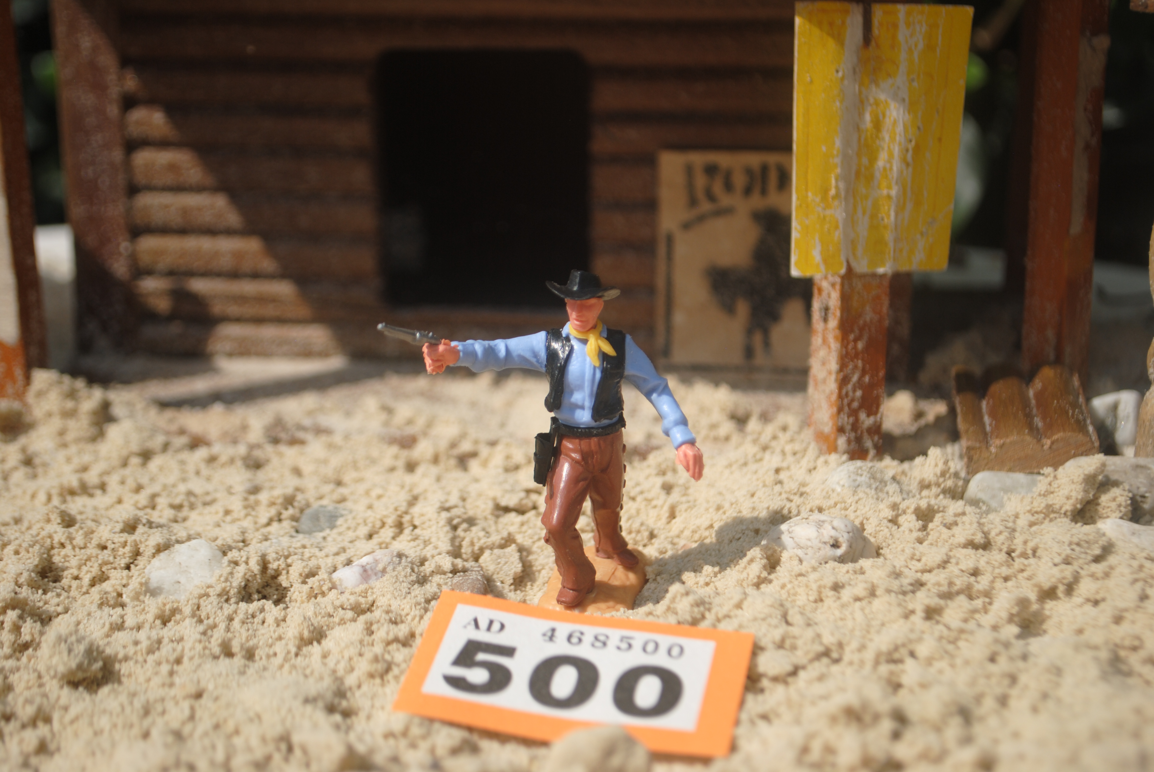 Timpo Toys O.500 Cowboy Standing 2nd version