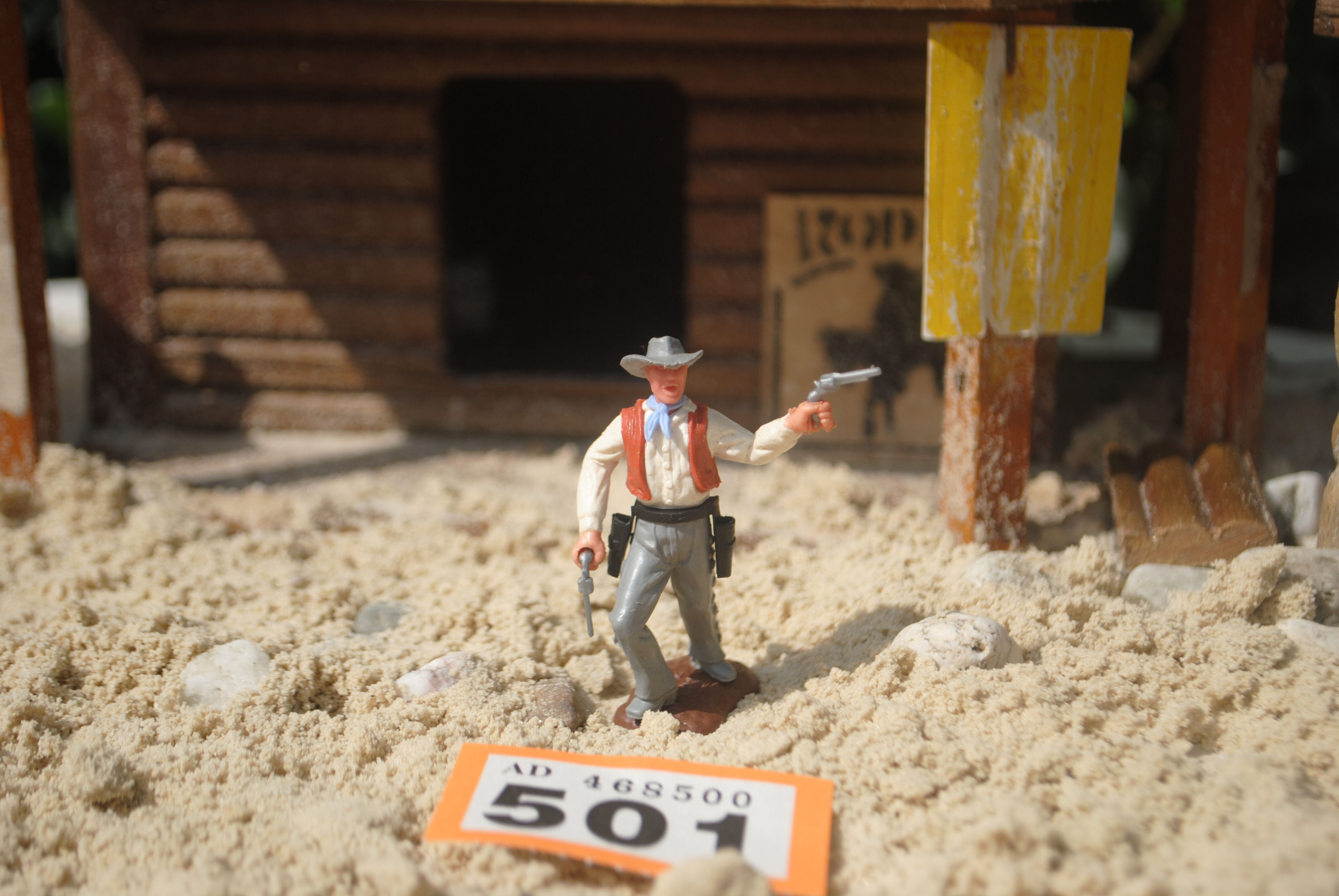 Timpo Toys O.501 Cowboy Standing 2nd version