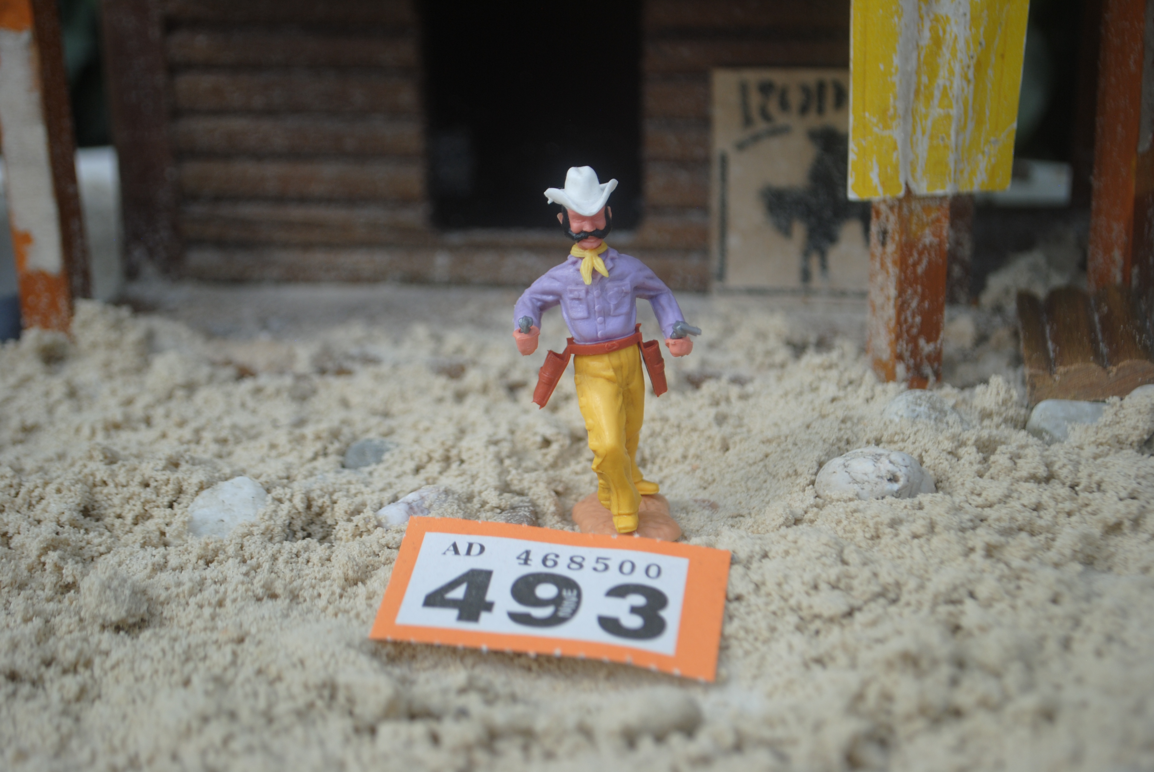 Timpo Toys O.493 Cowboy Standing 4th version