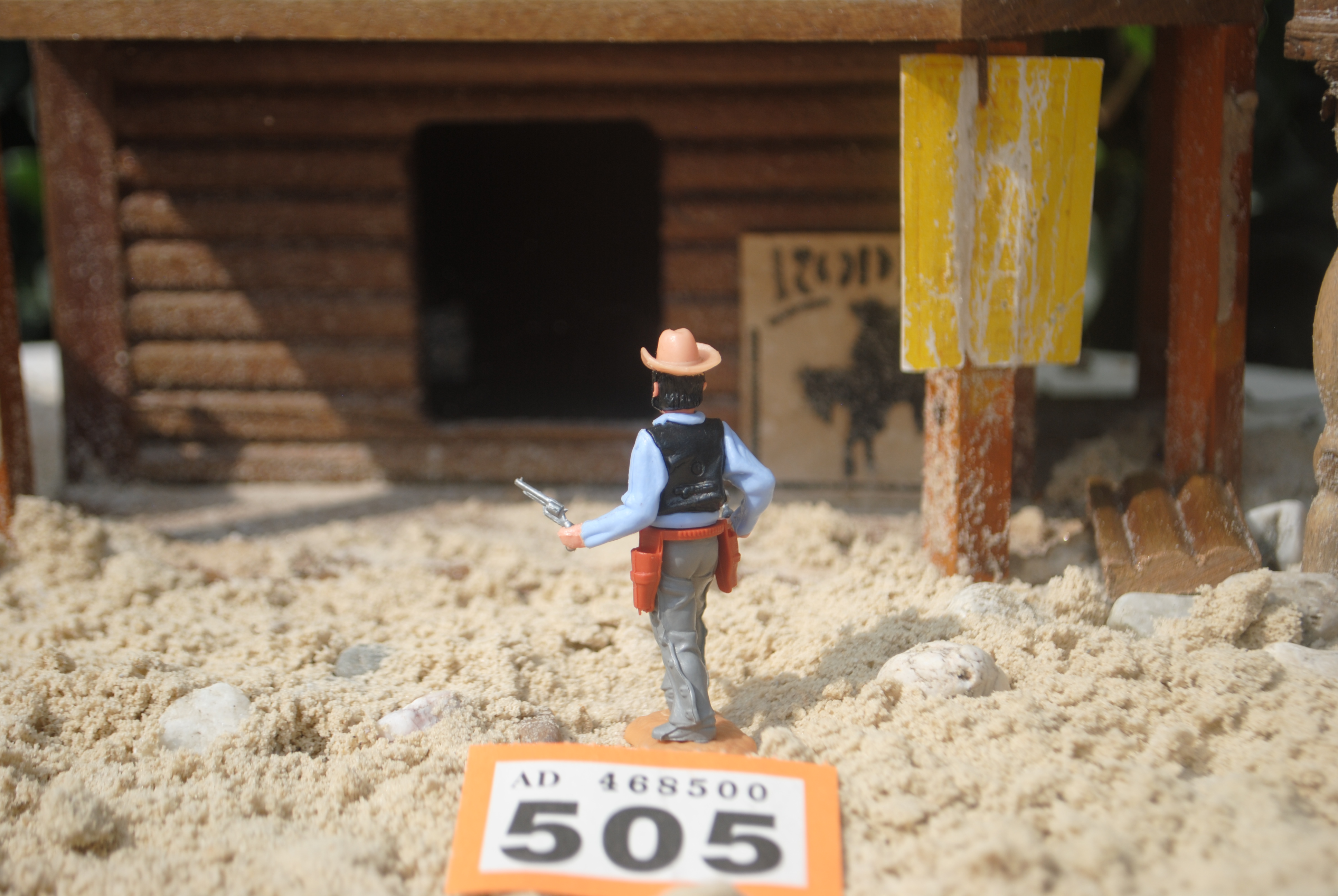 Timpo Toys O.505 Cowboy Standing 4th version