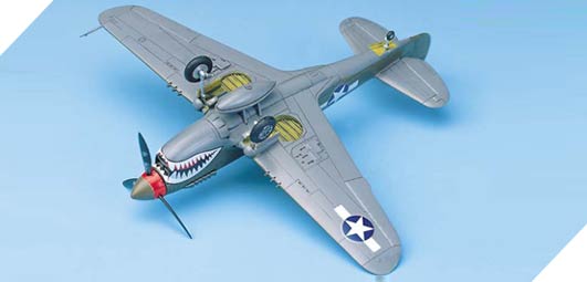 Academy 12465 Curtiss P-40M/N Warhawk