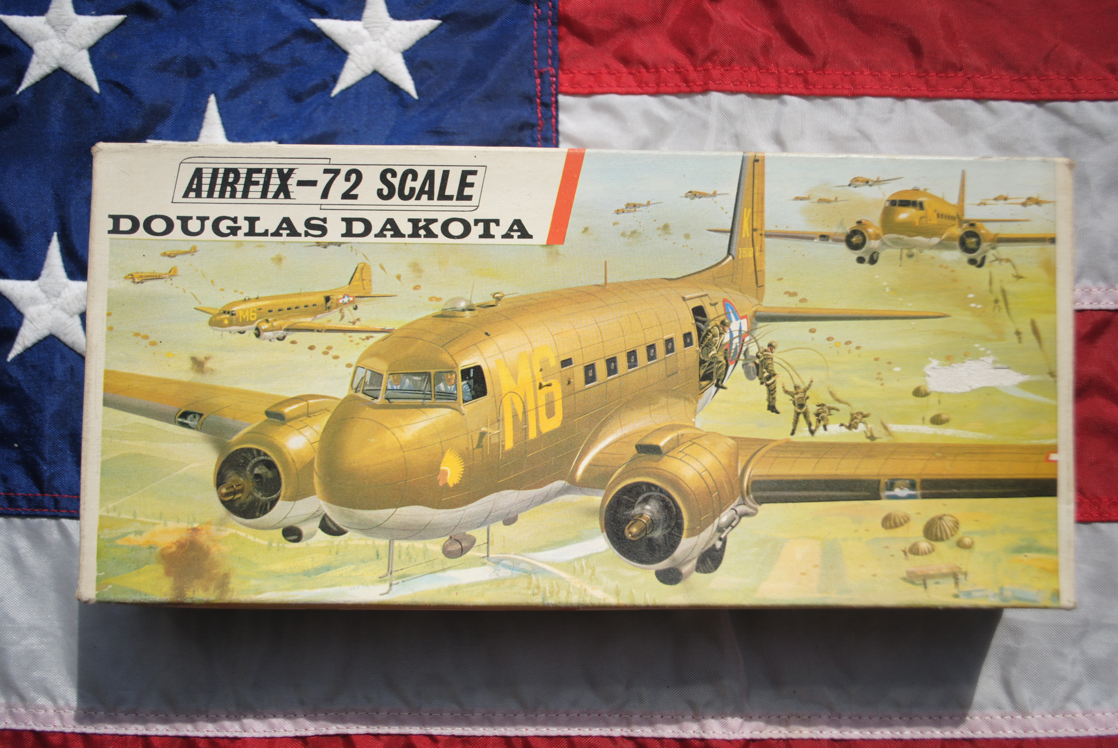 Airfix 483 Douglas DC-3 Dakota