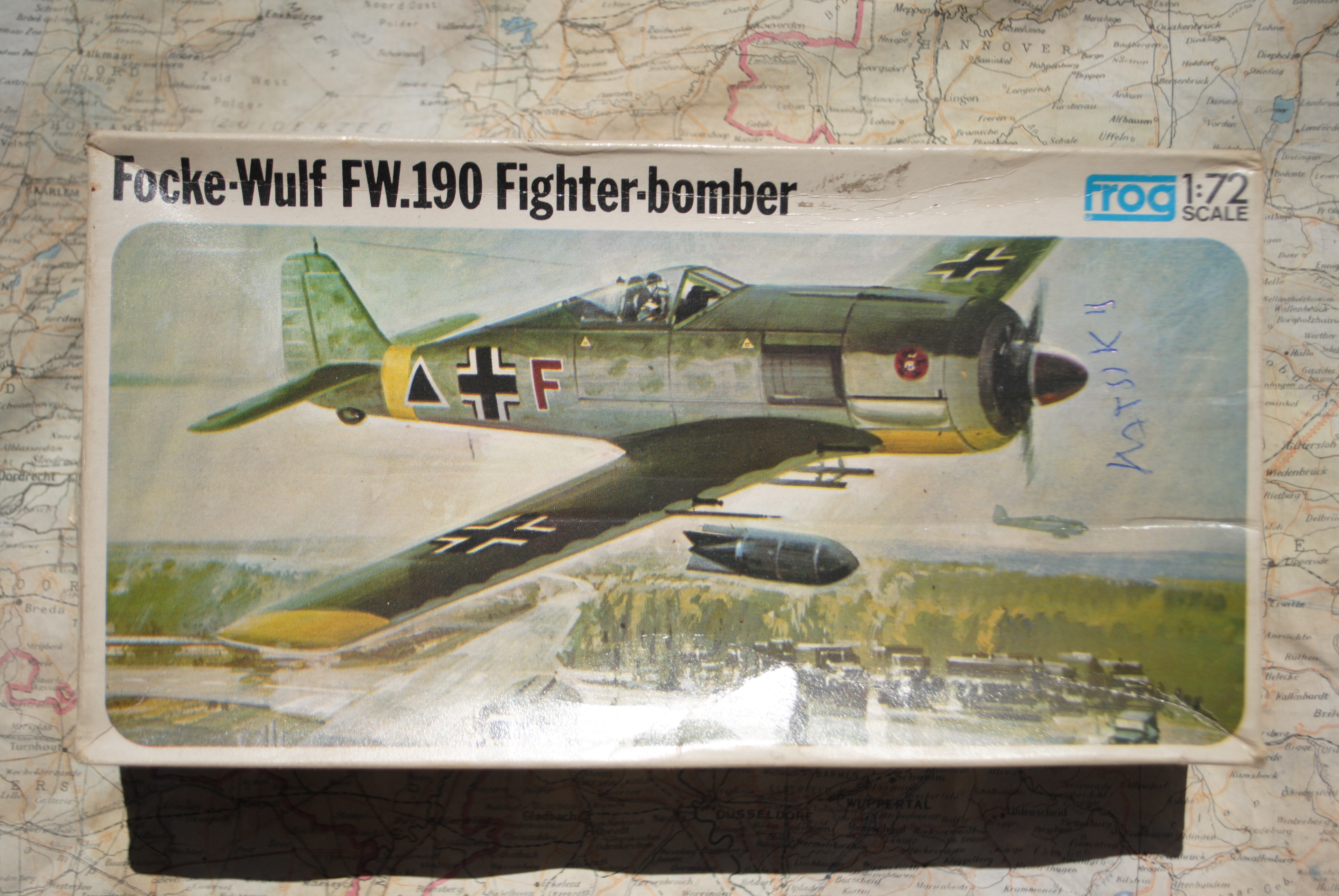 Frog F393 Focke-Wulf Fw.190 Fighter-bomber