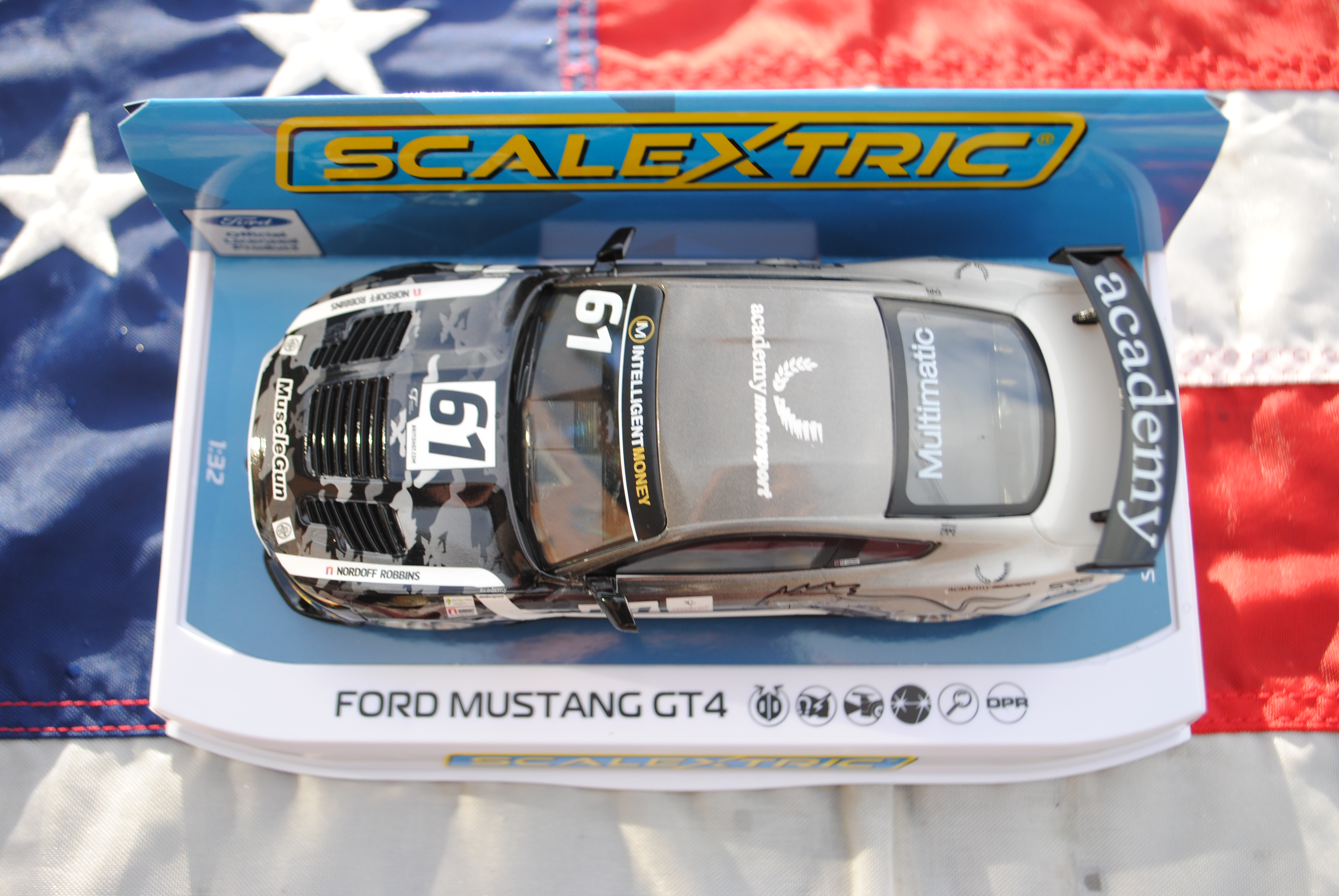 ScaleXtric C4221 Ford Mustang GT4 'Academy Motorsport 2020'