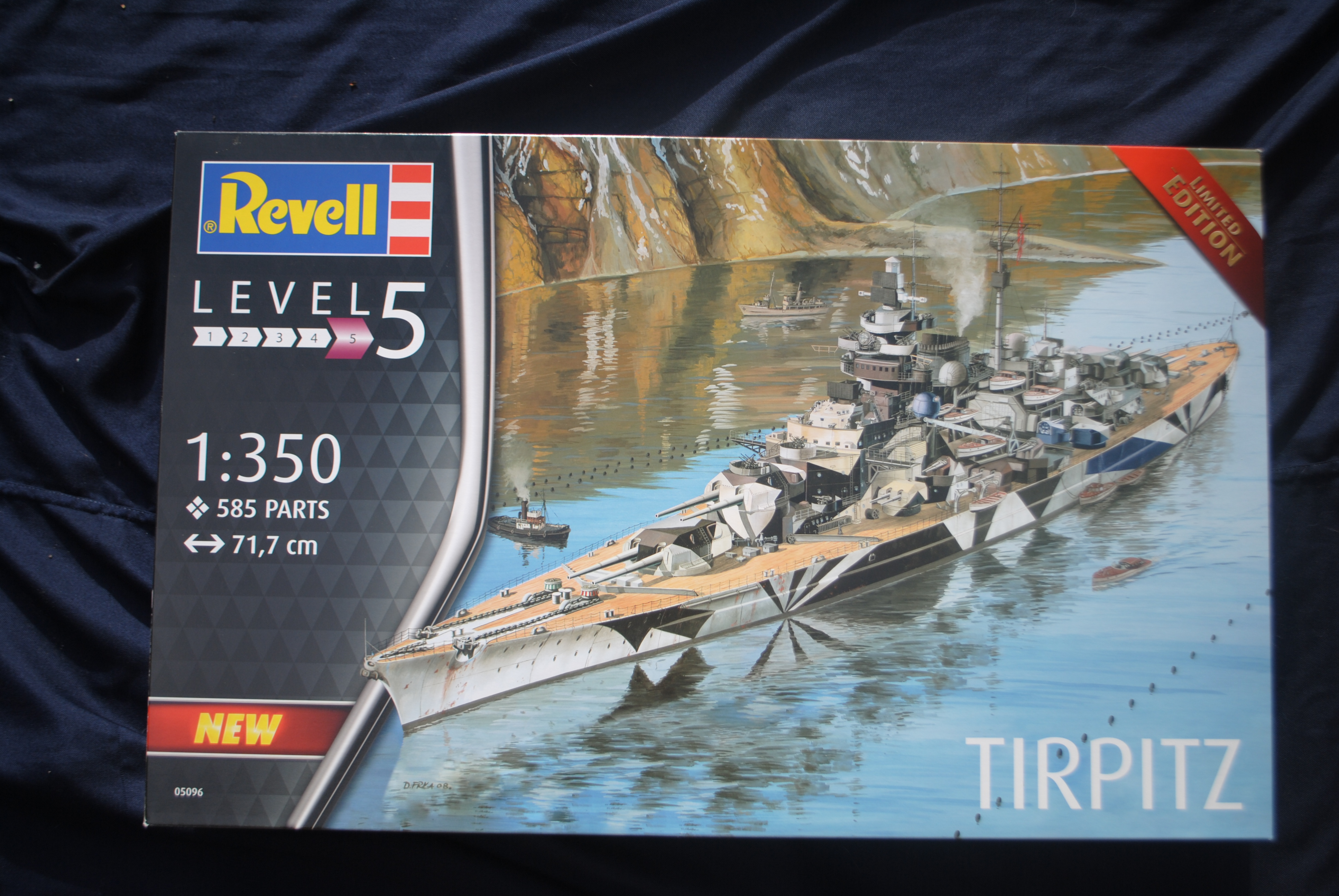 Revell 05096 German Battleship 