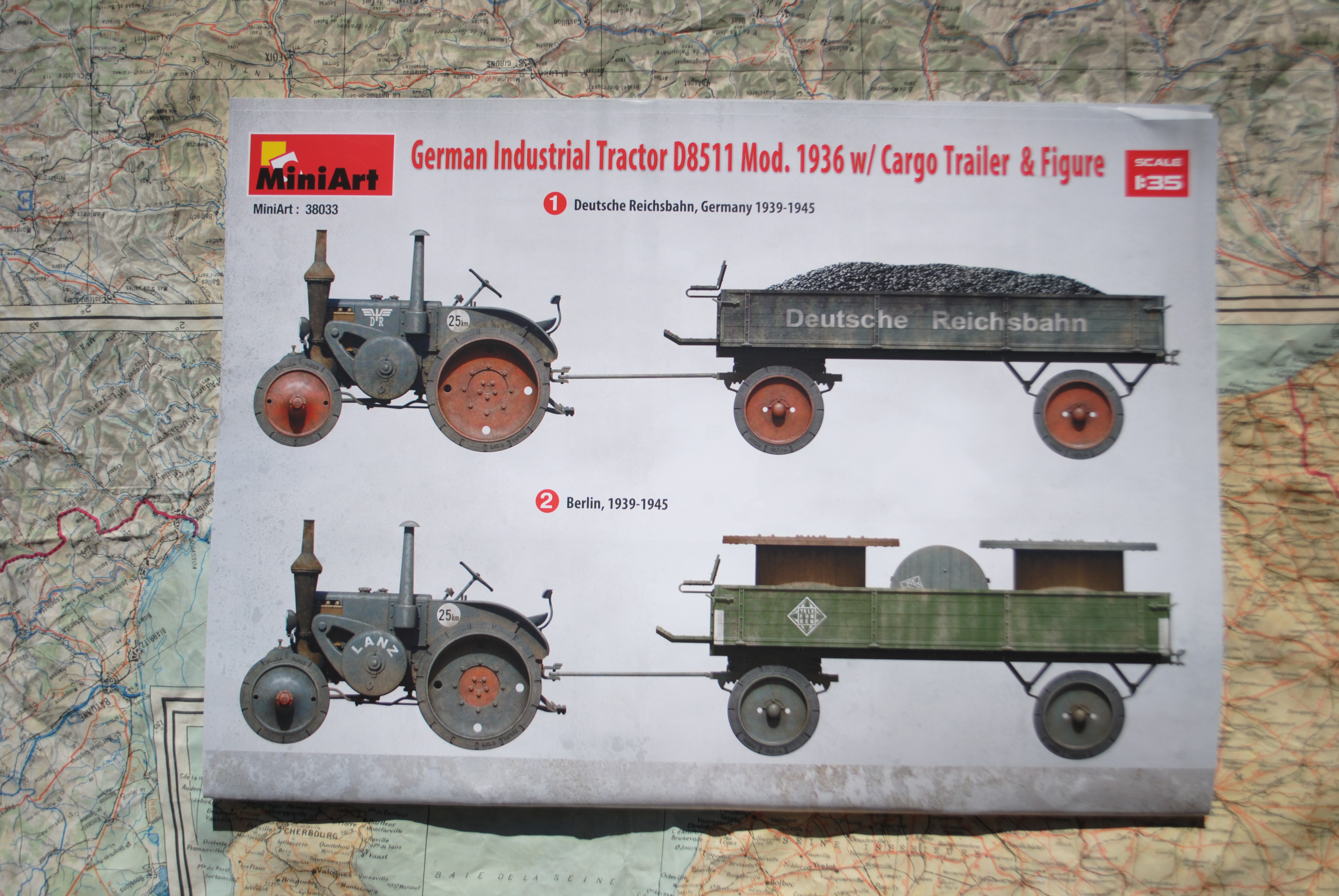 Mini Art 38033 GERMAN INDUSTRIAL TRACTOR D8511 MOD. 1936 WITH CARGO TRAILER
