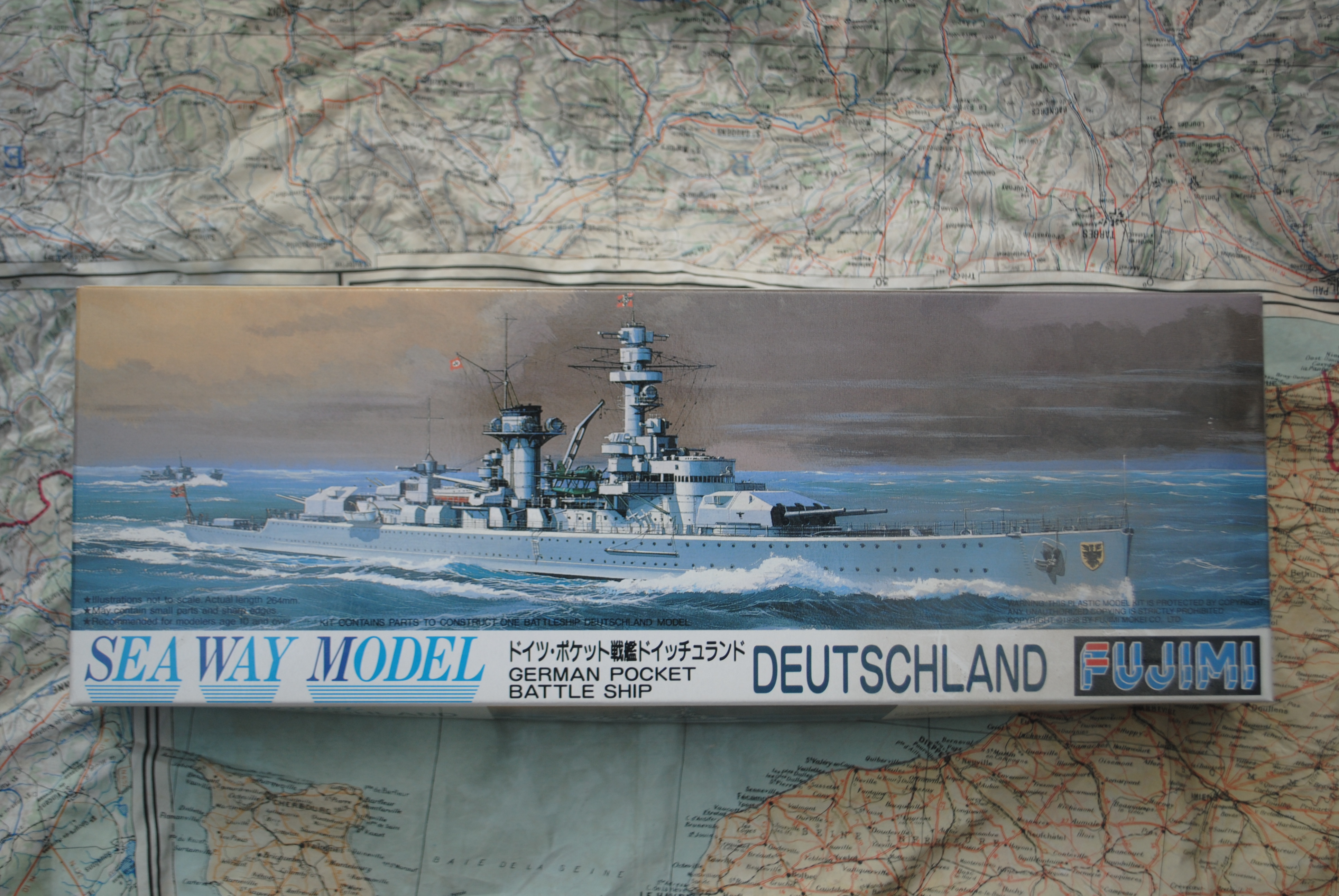 Fujimi 42129 German Pocket Battle Ship Deutschland