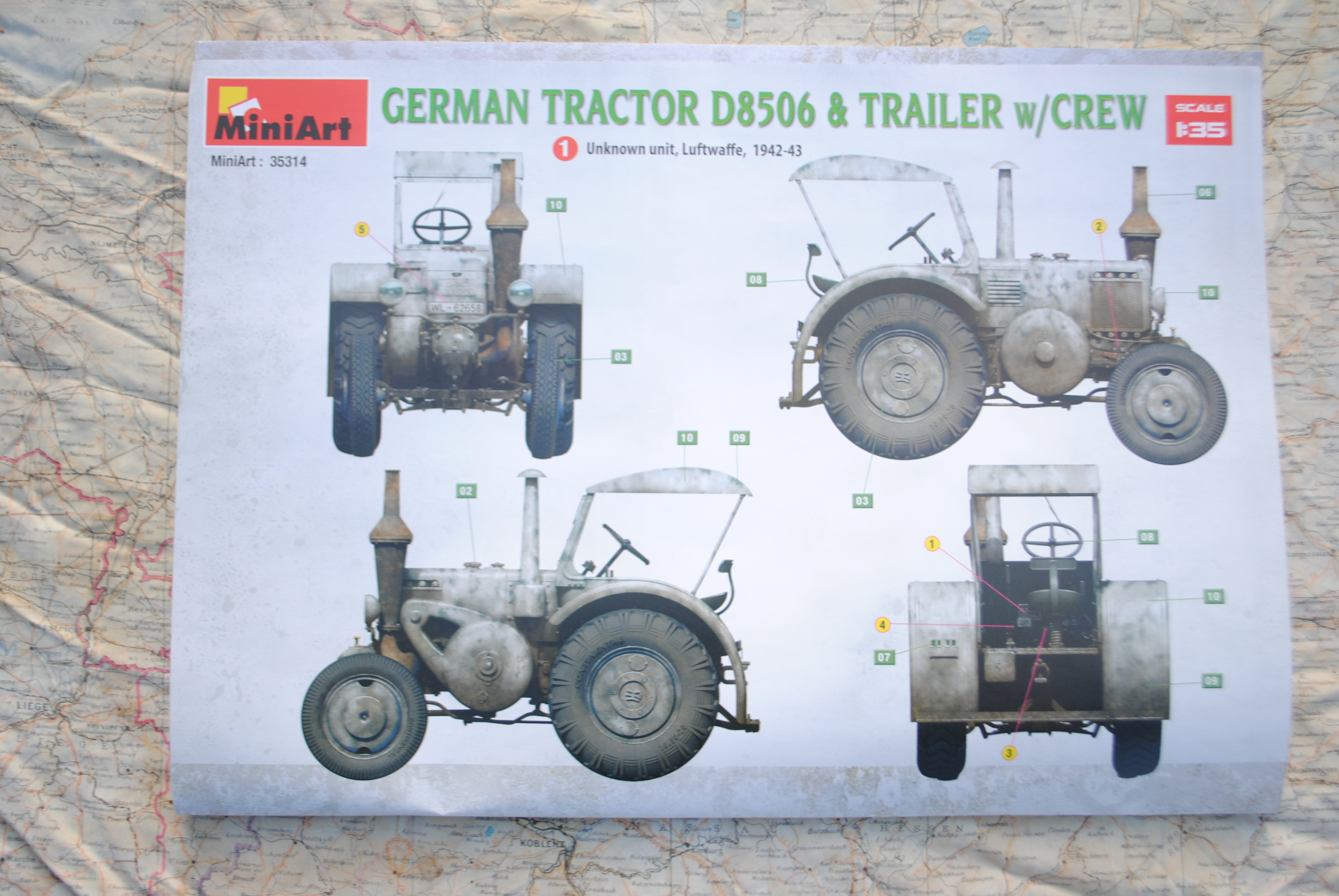 Mini Art 35314 GERMAN TRACTOR D8506 & TRAILER with CREW
