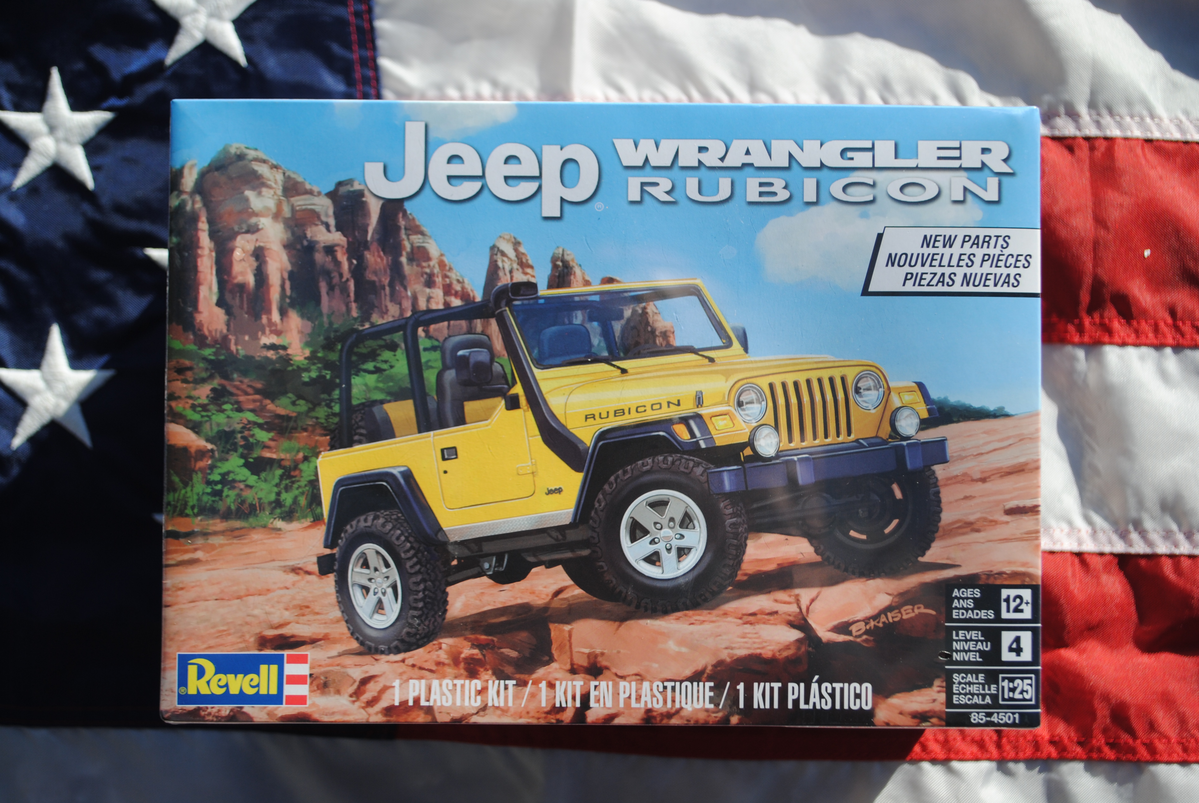 Revell 85-4501 JEEP WRANGLER RUBICON - grootste modelbouwwinkel van Europa