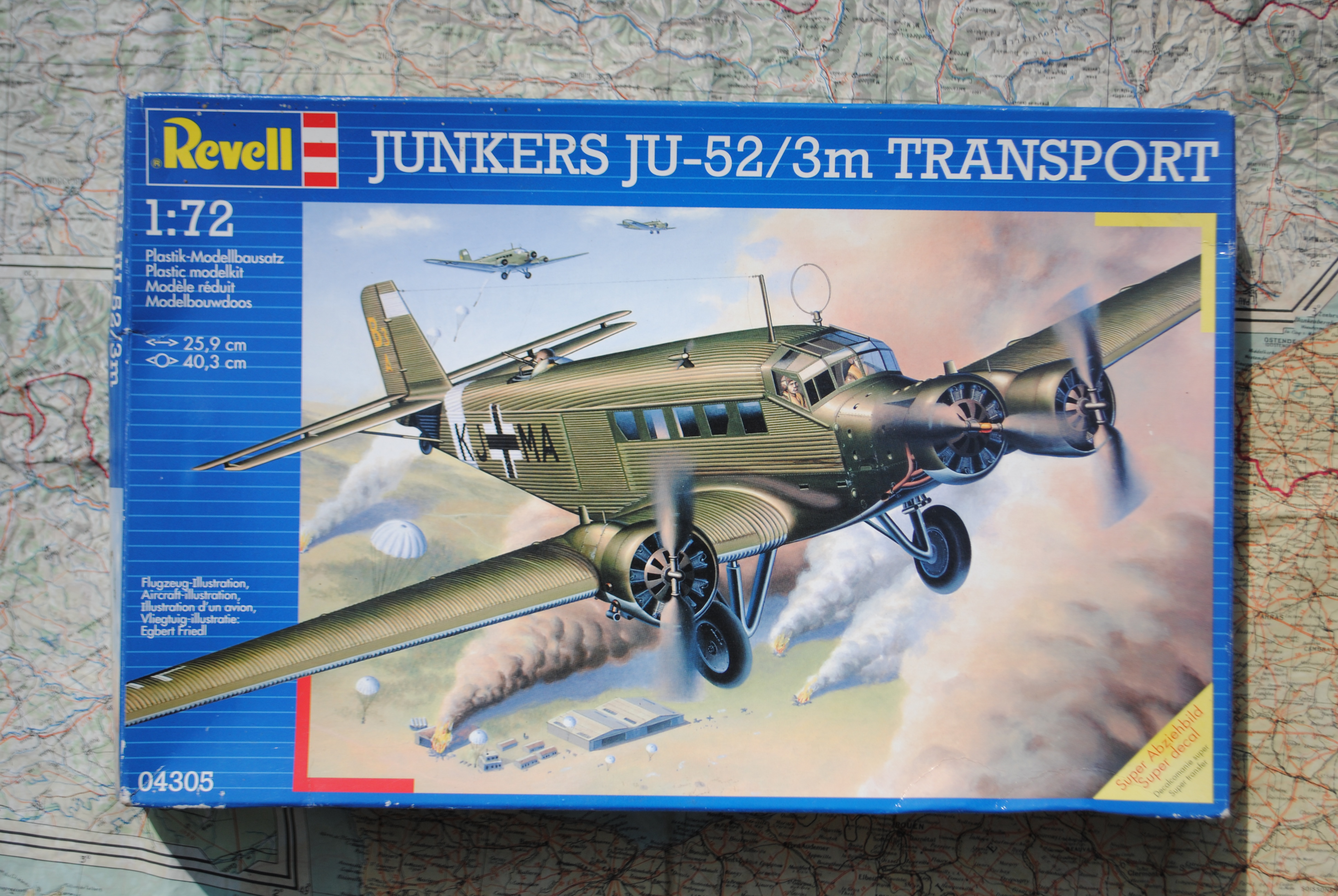 Revell 04305 Junkers Ju-52/3m TRANSPORTER