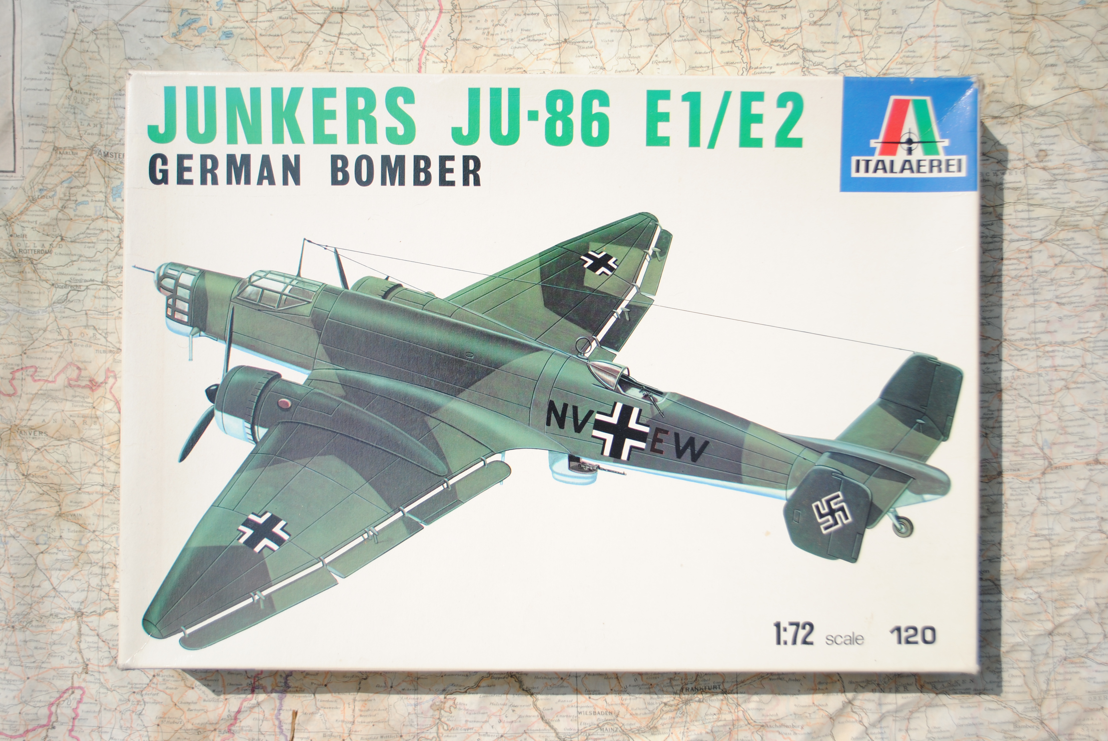Italeri 120 JUNKERS JU-86 E1/E2 German Luftwaffe Bomber