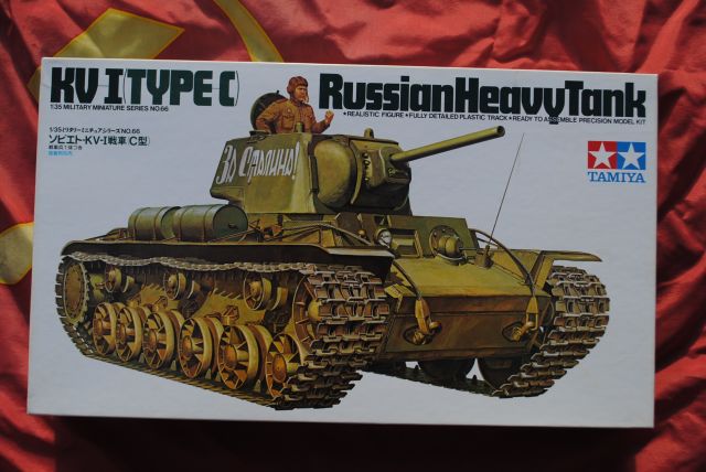 Tamiya 35066 KV-I TYPE C Russian Heavy Tank
