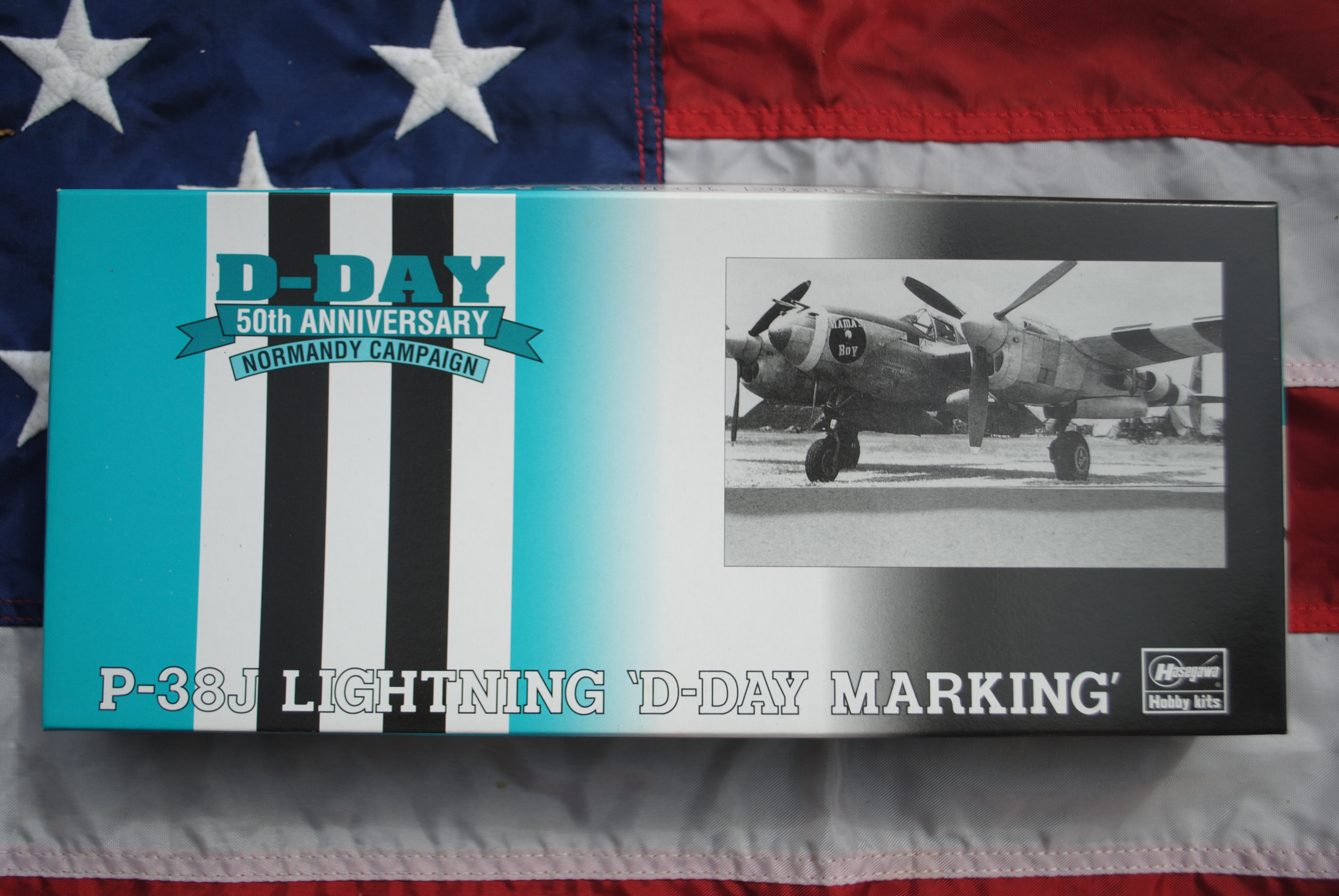 Hasegawa 51627 / SP127 Lockheed P-38J Lightning 'D-Day'