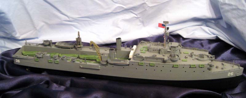 Lindberg 70829 LSD (Bâtiment de Transport de Chalands de Débarquement) Casa Grande-class USS Tortuga