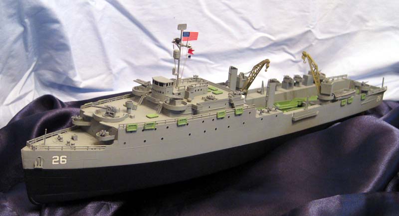 Lindberg 70829 LSD (Bâtiment de Transport de Chalands de Débarquement) Casa Grande-class USS Tortuga