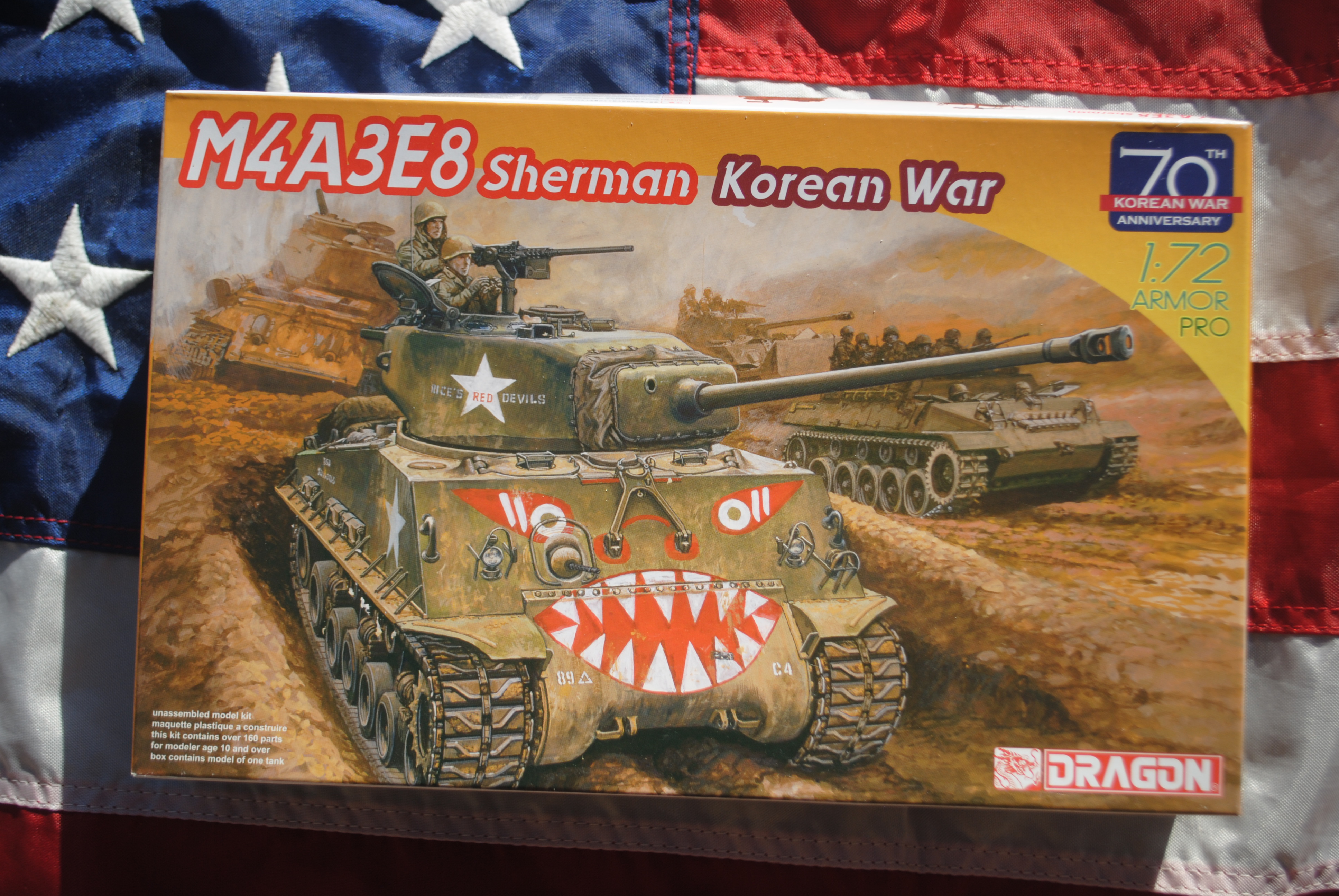 Dragon 7570 M4A3E8 Sherman Korean War
