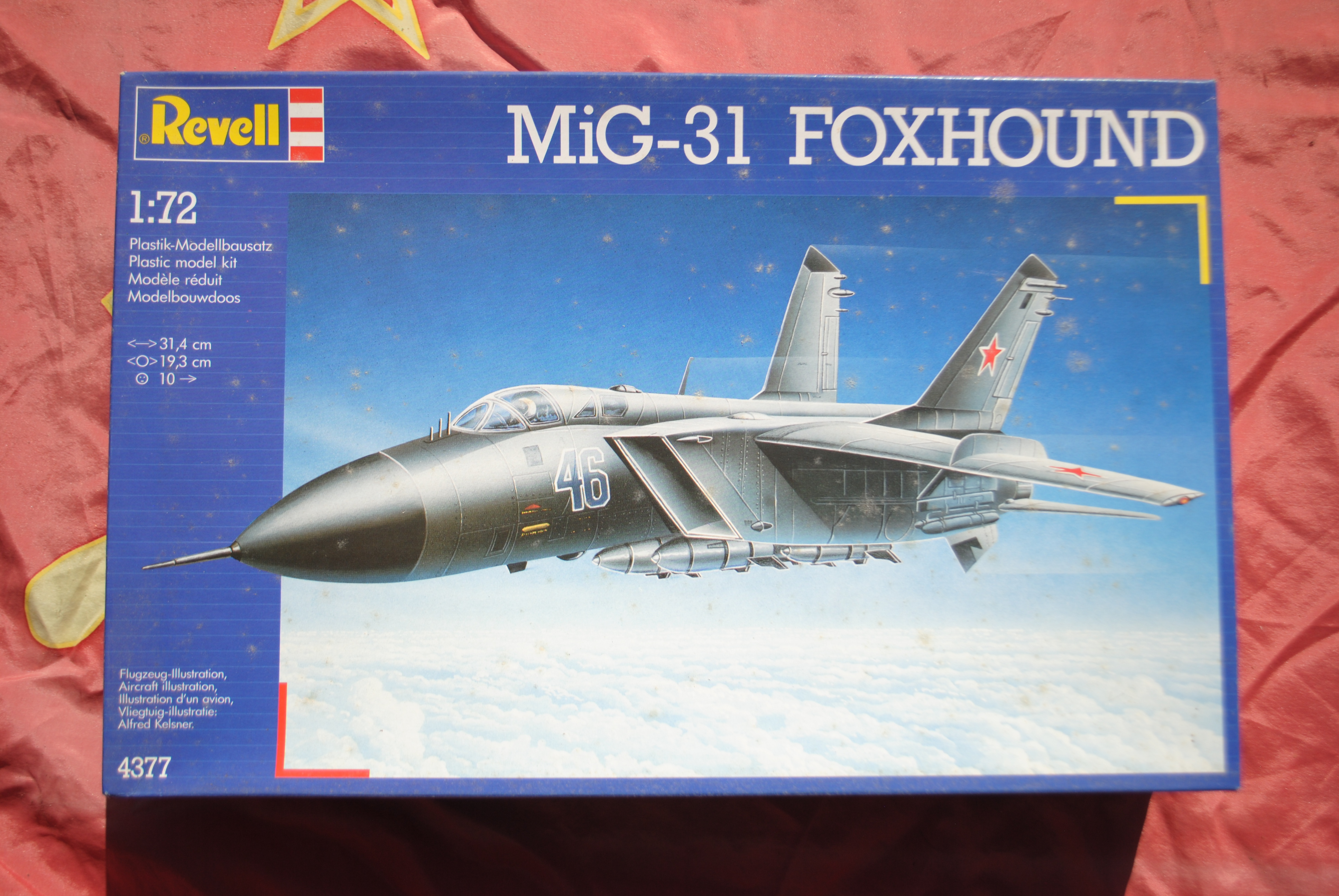 Revell 4377 MiG-31 FOXHOUND