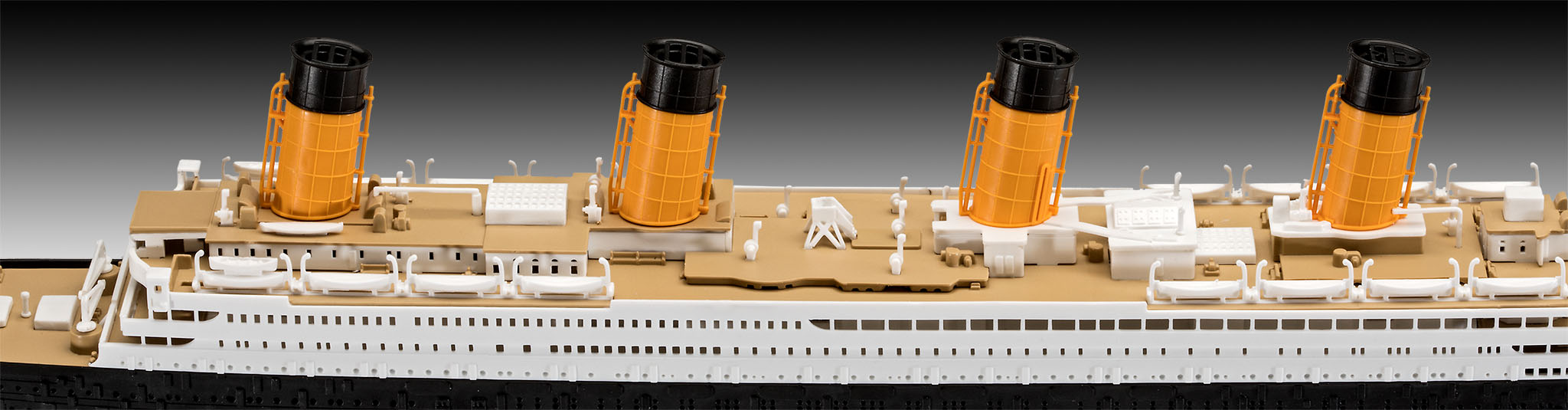 Revell 05599 RMS TITANIC 'easy-click systeem'