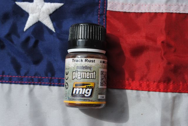 Ammo MIG-3008 Track Rust 'Modelling Pigment'