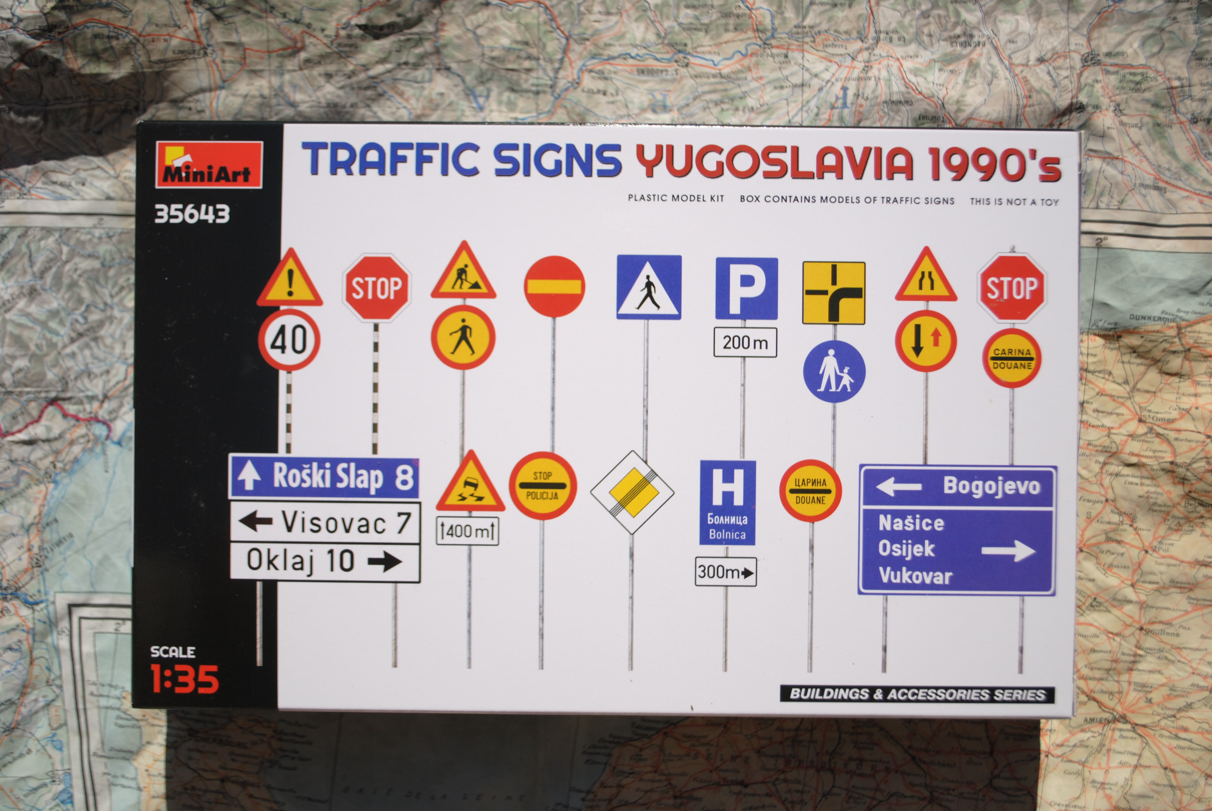 Mini Art 35643 TRAFFIC SIGNS. YUGOSLAVIA 1990’s