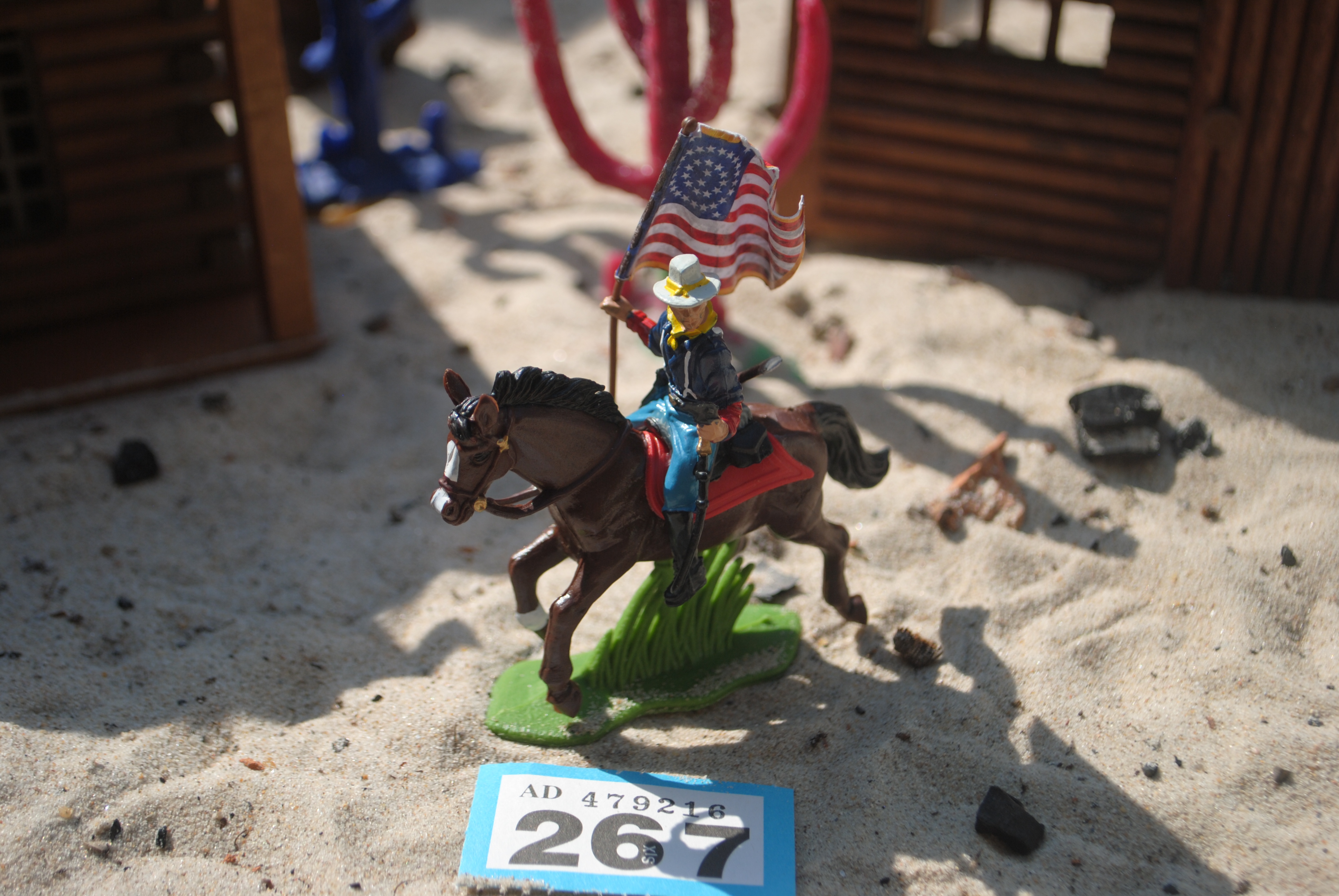 Britains Toys B.267 US 7th Cavalry Soldier Riding 'Indian Wars'