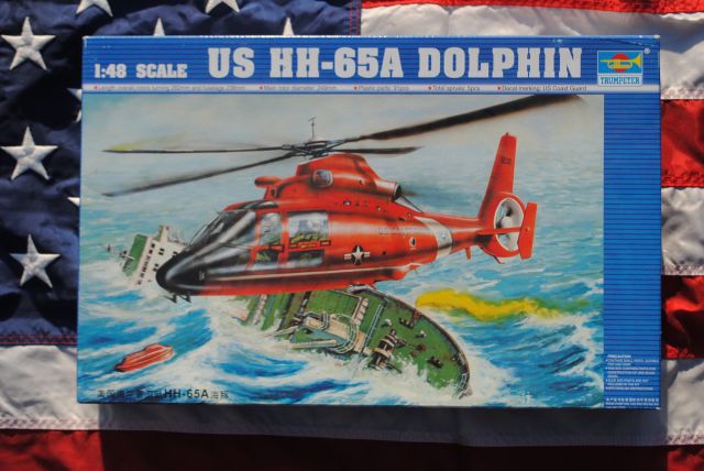Trumpeter 02801 US HH-65A DOLPHIN U.S. Coast Guard