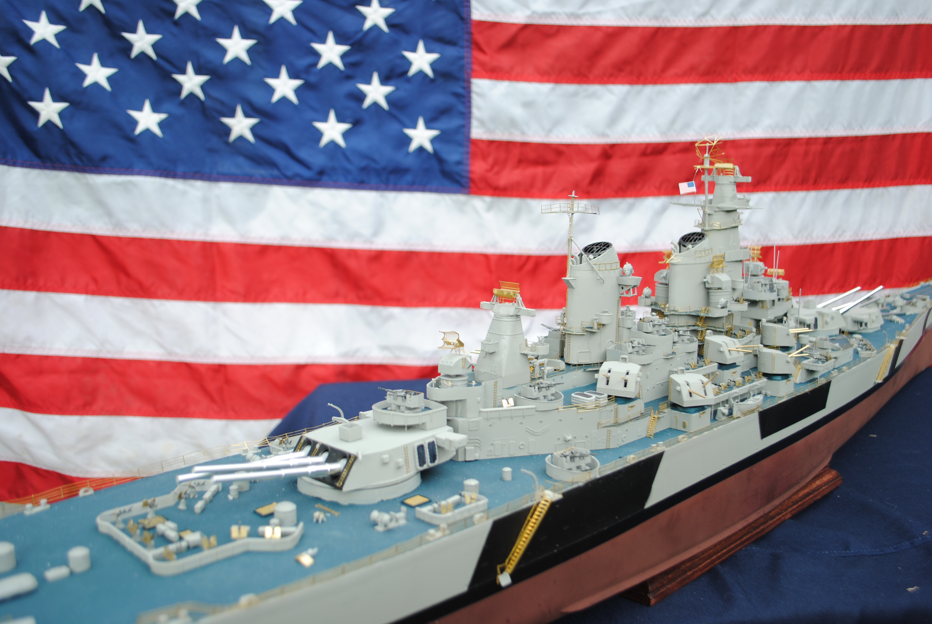Trumpeter 03706 USS Iowa BB-61