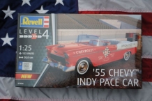 images/productimages/small/55-chevy-indy-pace-car-revell-07686-doos.jpg