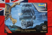images/productimages/small/BLACK-PEARL-Pirates-of-the-Caribbean-Salazar-s-Revenge-Revell-05699-doos.jpg
