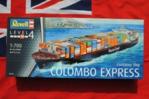 Revell 05152 COLOMBO EXPRESS Container Ship Hapag-Lloyd 