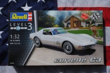 images/productimages/small/Chevrolet-CORVETTE-C3-Revell-07684-doos.jpg