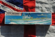 Trumpeter 06739 Kit de modèle de navire assemblé en plastique USS Guam